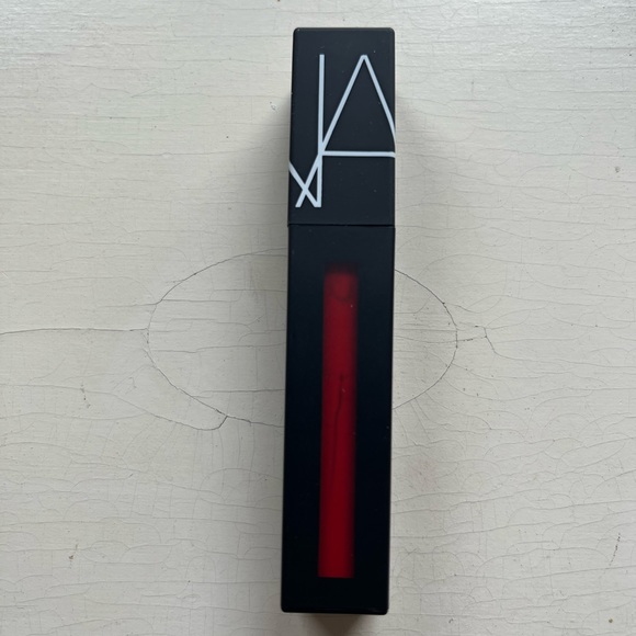 NARS powermatte lip pigment in don’t stop - Picture 2 of 3